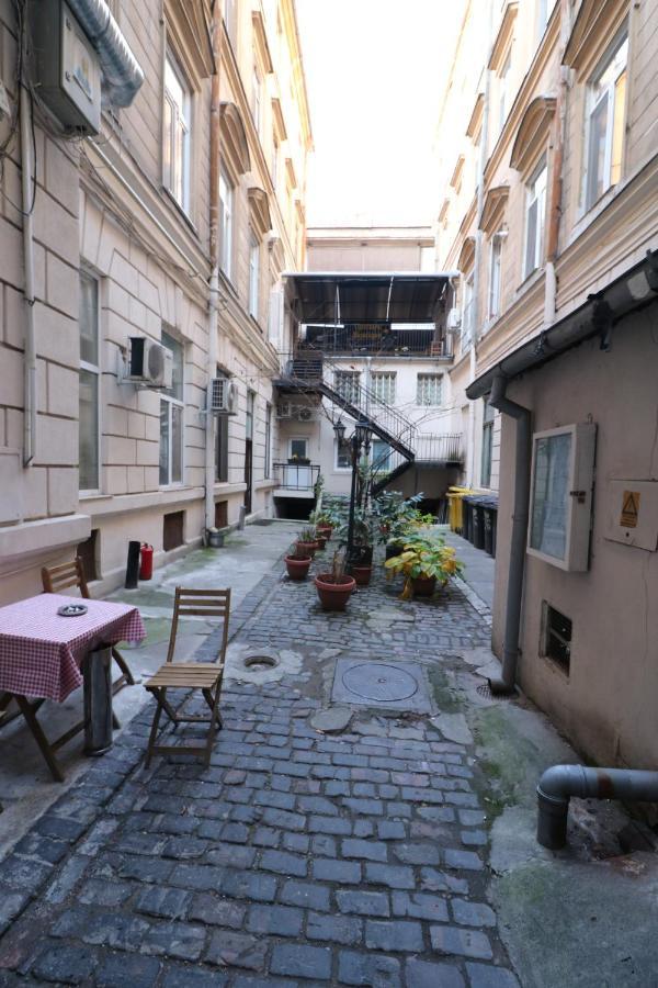 Cozy Old Town Apartment - Free Minibar Bukurešť Exteriér fotografie